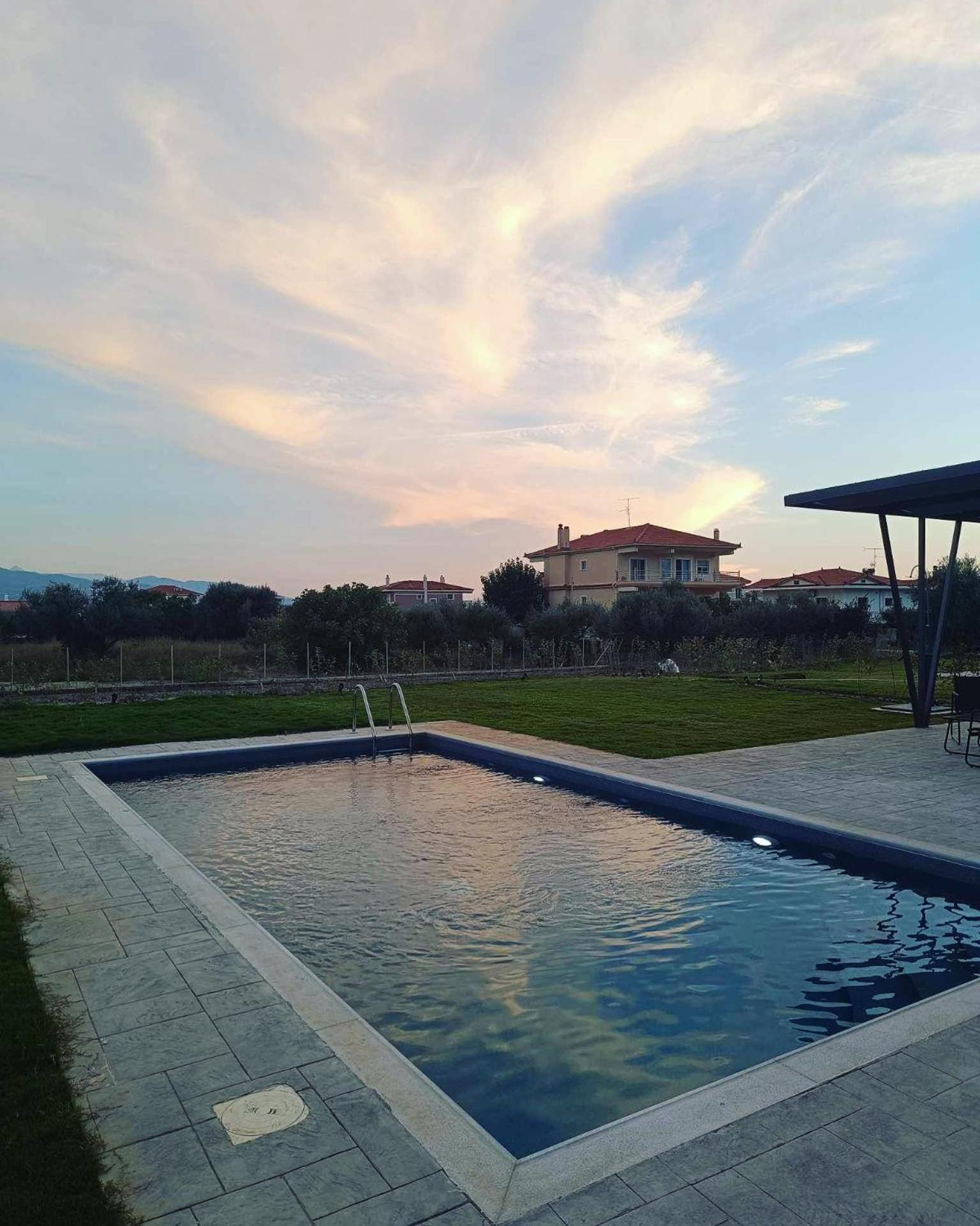 Nostos Luxury Villas With Private Pool In Nafpaktos Exteriör bild